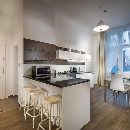 Luxury Modern Designed Oldtown Lägenhet