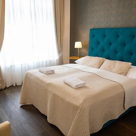 Luxury Modern Designed Oldtown Appartement